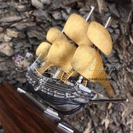 Корабль на деревянной подставке с позолотой , арт №6339